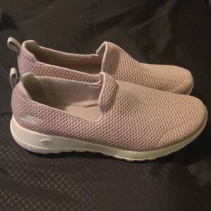 Skechers Women's Light Pink Slip-On Sneakers